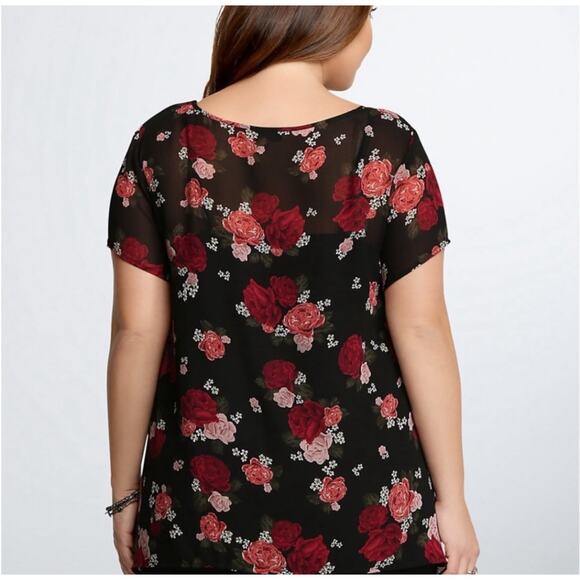 Torrid Pullover Sheer Black with Floral Top Shark Bite Hem Size 3 - Picture 2 of 5